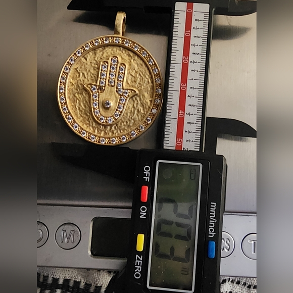 Gold Tone Hamsa Pendant with Crystals By SHELIA FAJL THAILAND - Picture 4 of 5